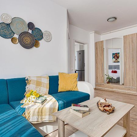 Dodi Blue Apartament Arad Exteriör bild